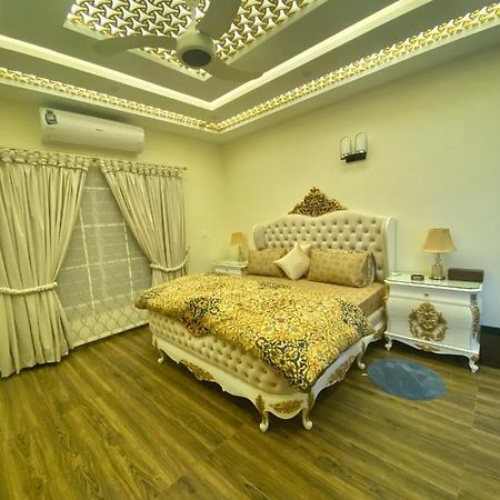 Bed and Breakfast Continental Boutique House Ісламабад Екстер'єр фото